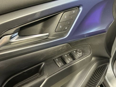 New 2026 Chevrolet Equinox EV LT image 23