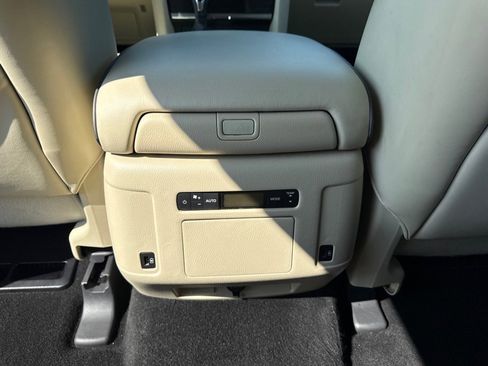 Used 2023 INFINITI QX80 Luxe w/ Cargo Package image 27