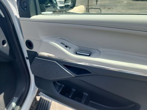 New 2026 Lincoln Navigator L Reserve AWD/4WD image 29