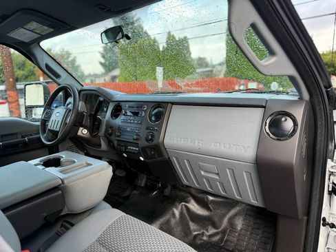 Used 2016 Ford F450 XL AWD/4WD image 23