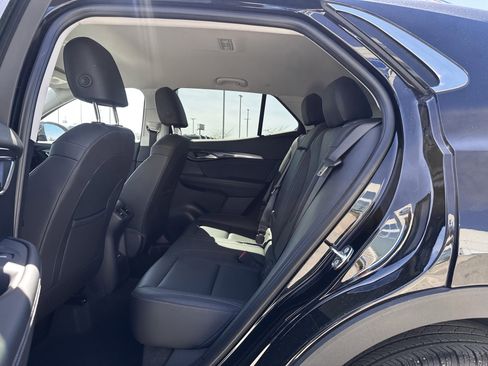 Used 2025 Buick Envision Preferred AWD/4WD image 8