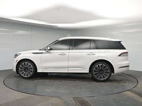 Used 2020 Lincoln Aviator Black Label w/ Dynamic Handling Package AWD/4WD image 2