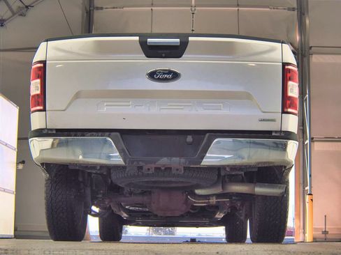 Used 2019 Ford F150 XLT w/ Equipment Group 302A Luxury AWD/4WD image 8