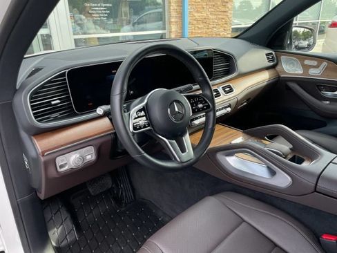 Used 2023 Mercedes-Benz GLE 350 4MATIC image 2