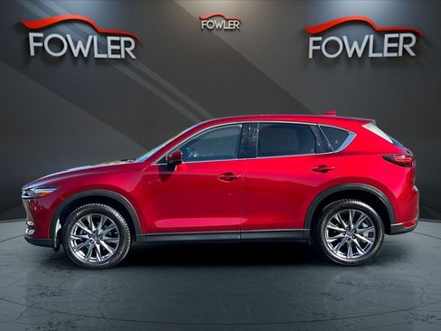 Used 2019 MAZDA CX-5 Signature AWD/4WD image 2