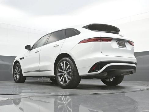 Certified 2024 Jaguar F-PACE R-Dynamic S AWD/4WD image 39