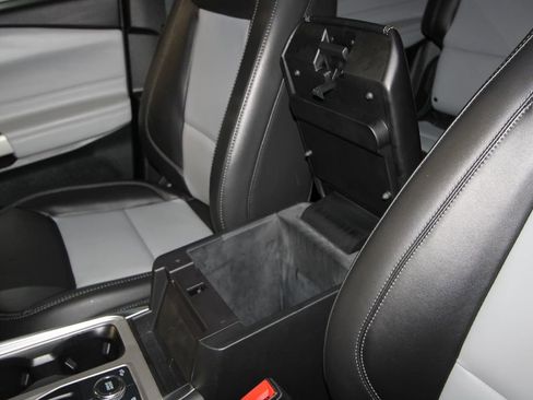 Used 2023 Ford Explorer XLT w/ Equipment Group 202A image 20