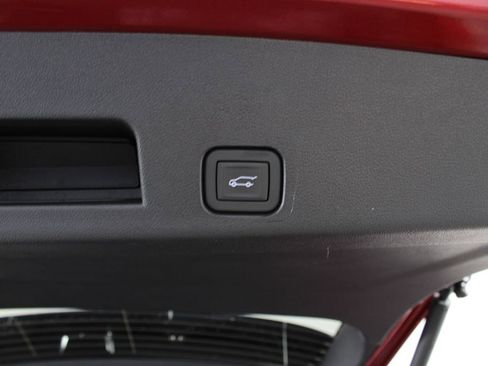 New 2026 Chevrolet Traverse Z71 w/ Enhanced Driving Package AWD/4WD image 23