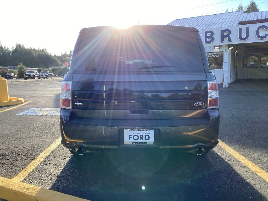 Used 2019 Ford Flex SEL w/ Equipment Group 202A FWD image 3