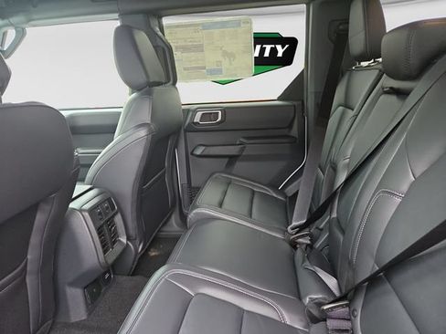 New 2026 Ford Bronco Outer Banks AWD/4WD image 26