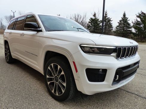 Used 2022 Jeep Grand Cherokee L Overland image 11