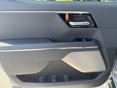 New 2024 GMC Sierra EV Denali image 20