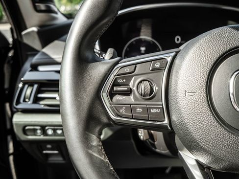 Used 2025 Acura MDX SH-AWD w/ Technology Package image 20