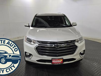 Used 2021 Chevrolet Traverse Premier