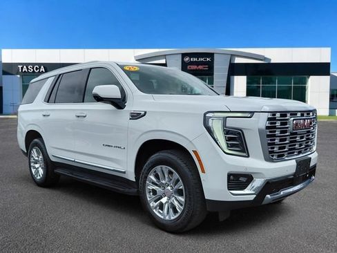 Used 2025 GMC Yukon Denali AWD/4WD image 2