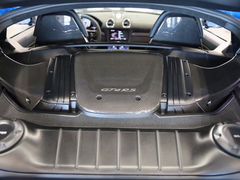 Used 2023 Porsche 718 Cayman GT4 RS image 40