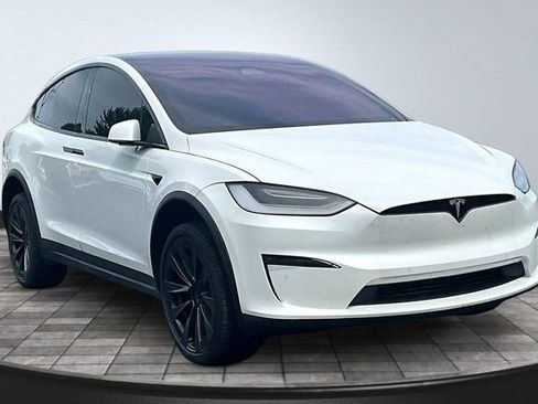 Used 2022 Tesla Model X Plaid AWD/4WD image 3
