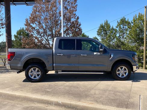 Used 2024 Ford F150 XLT w/ Equipment Group 302A MID image 7