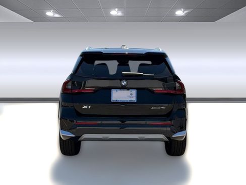 Used 2026 BMW X1 xDrive28i w/ Technology Package AWD/4WD image 9