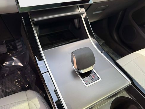 New 2026 Land Rover Range Rover Evoque S AWD/4WD image 23