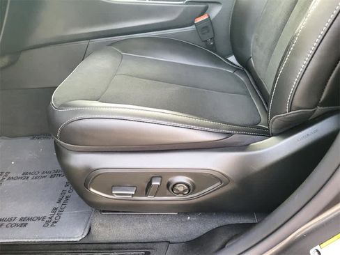 New 2026 Jeep Grand Cherokee Altitude image 15