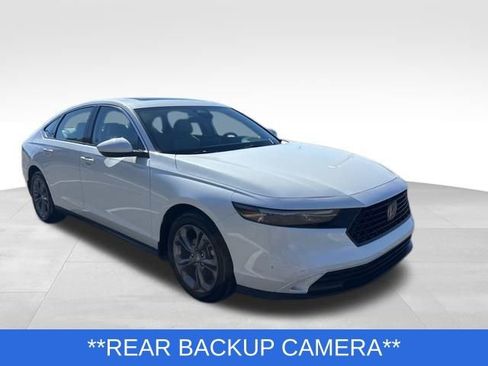 Used 2024 Honda Accord EX image 7