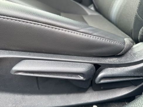 Used 2025 Honda Civic Sport image 9