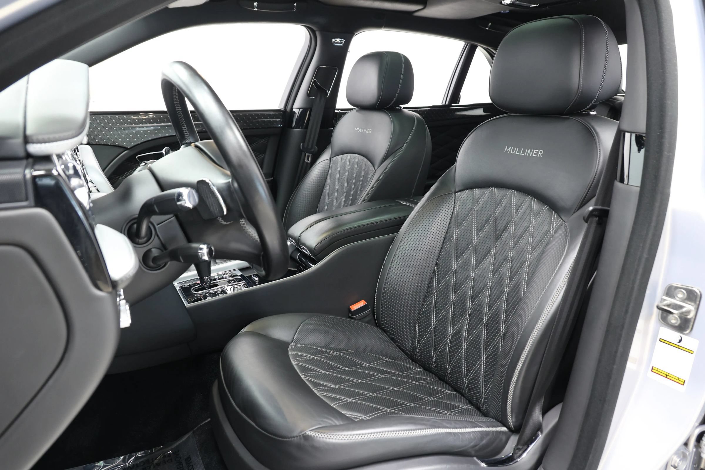 Used 2018 Bentley Mulsanne RWD image 20