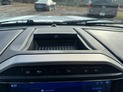 Used 2022 Ford F350 Platinum w/ FX4 Off-Road Package image 33