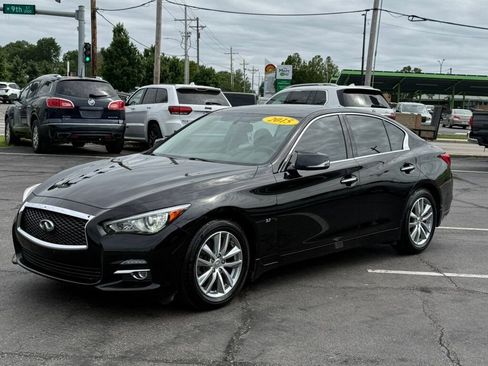 Used 2015 INFINITI Q50 Premium w/ Navigation Package AWD/4WD image 7