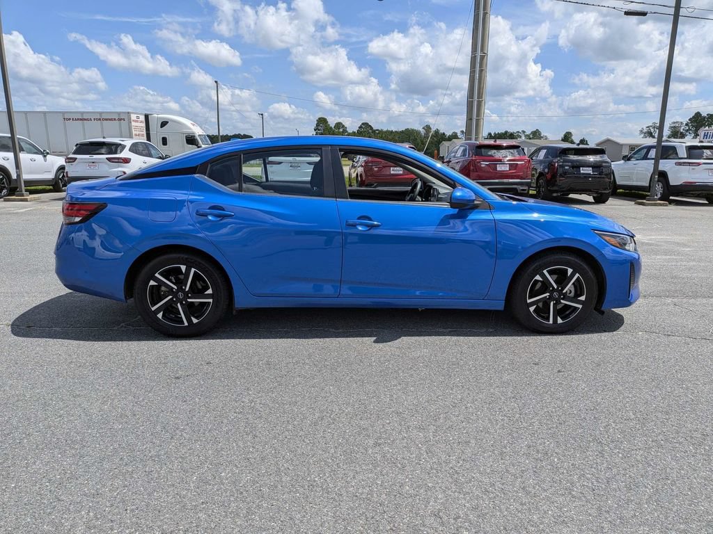 Used 2025 Nissan Sentra SV FWD image 3