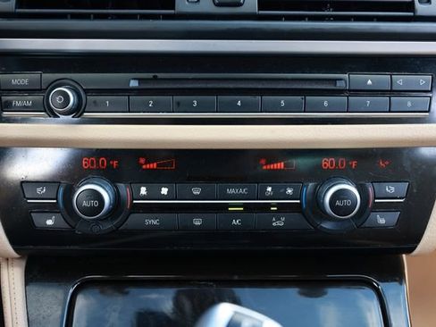 Used 2015 BMW 535i xDrive Sedan image 34