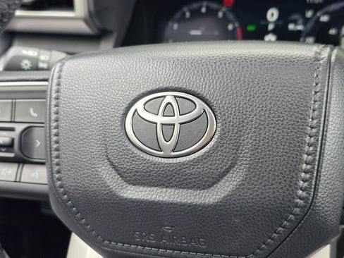 New 2026 Toyota 4Runner TRD Off-Road Premium AWD/4WD image 30