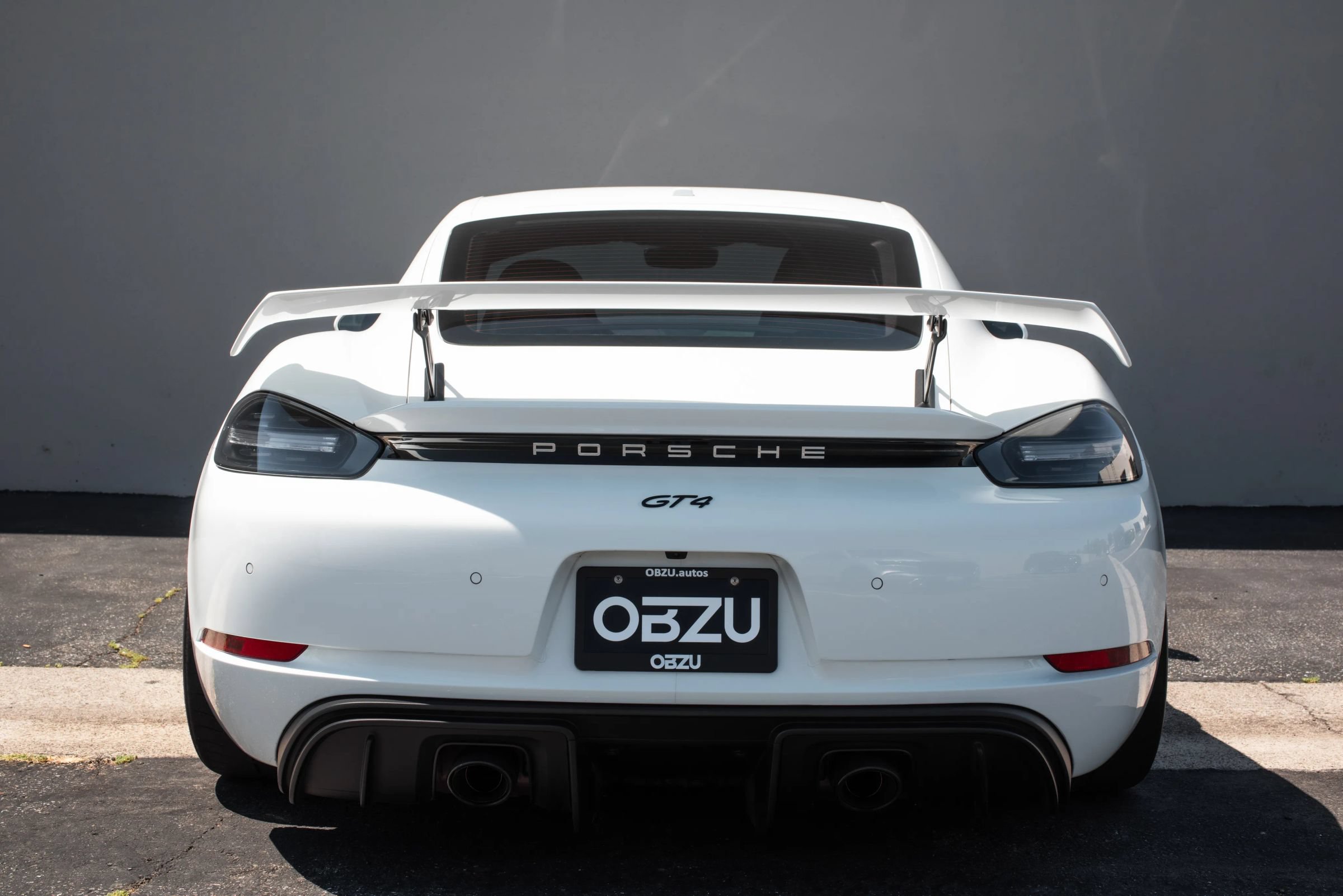 Used 2020 Porsche 718 Cayman GT4 RWD image 32