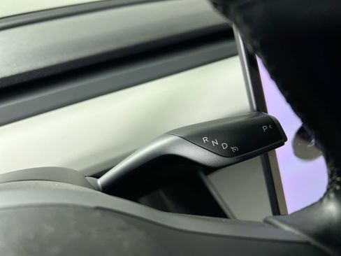 Used 2018 Tesla Model 3 Long Range image 21