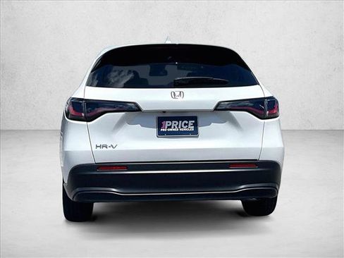 Used 2025 Honda HR-V LX image 4