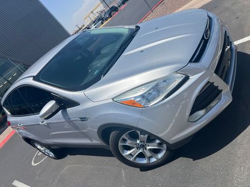 Used 2013 Ford Escape SEL w/ Class II Trailer Tow Pkg AWD/4WD image 3