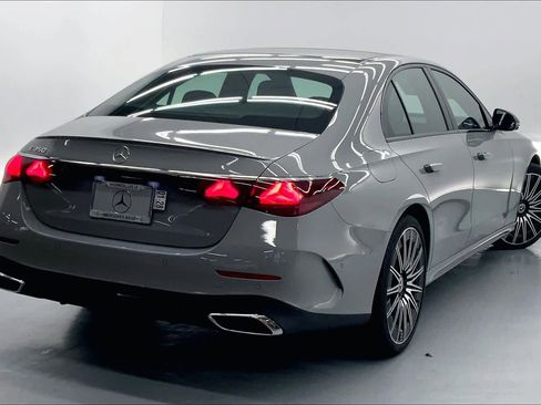 New 2026 Mercedes-Benz E 350 Sedan image 8