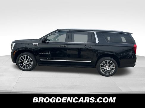 New 2026 GMC Yukon XL Denali image 8