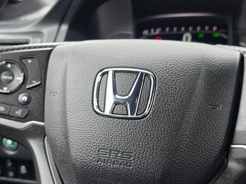 Used 2023 Honda Passport TrailSport image 29