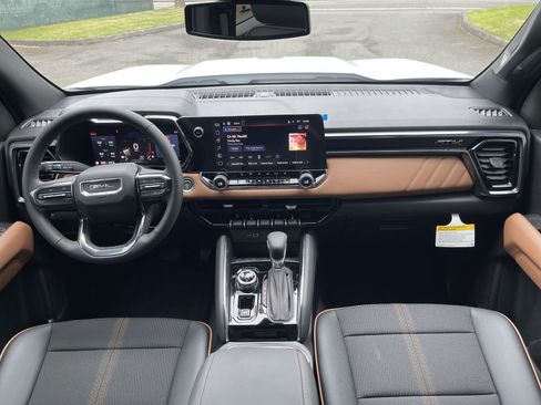 New 2025 GMC Canyon AT4 w/ Nightfall Edition AWD/4WD image 53