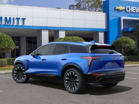 New 2025 Chevrolet Blazer EV RS image 3