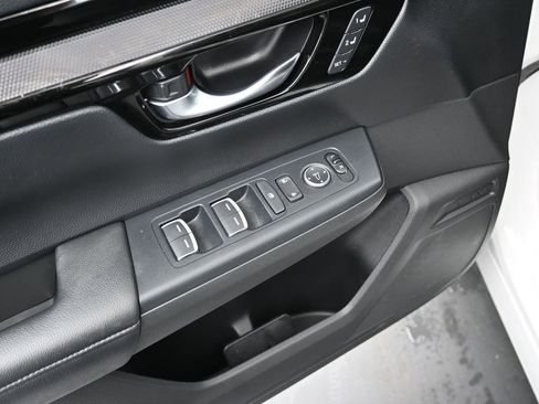 Used 2024 Honda CR-V EX-L image 16