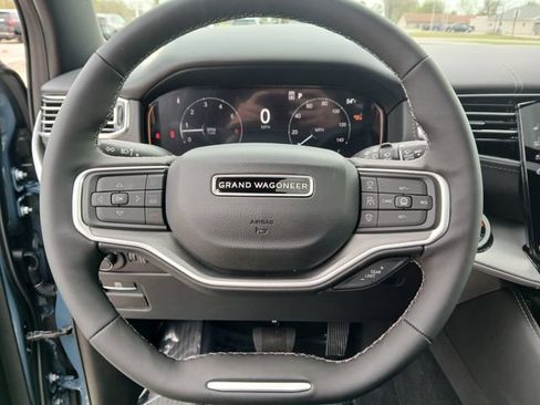 New 2026 Jeep Grand Wagoneer Limited AWD/4WD image 33