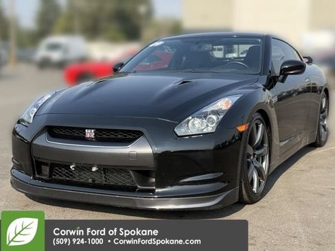 Used 2009 Nissan GT-R Premium AWD/4WD image 5