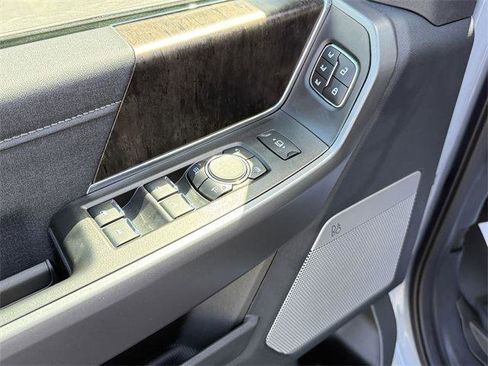 New 2025 Ford F250 Lariat w/ Lariat Ultimate Package image 20