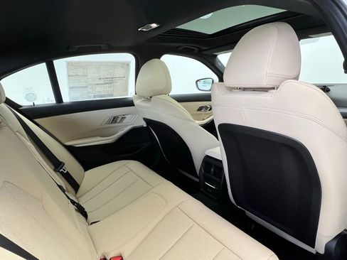 Used 2026 BMW 330i Sedan w/ Premium Package image 8