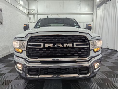 Used 2024 RAM 2500 Big Horn AWD/4WD image 4