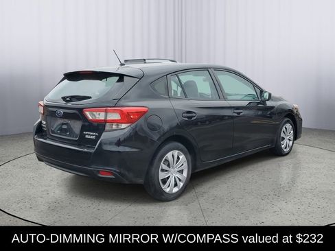 Used 2017 Subaru Impreza 2.0i image 3