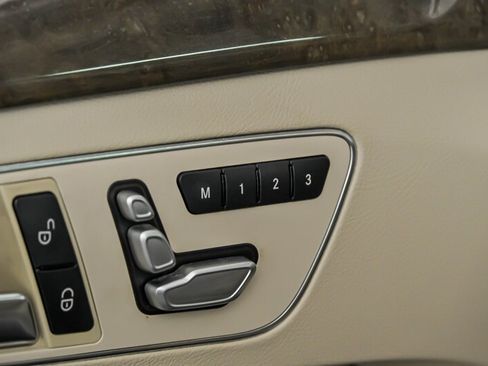 Used 2016 Mercedes-Benz E 350 4MATIC Wagon w/ Premium Package image 16